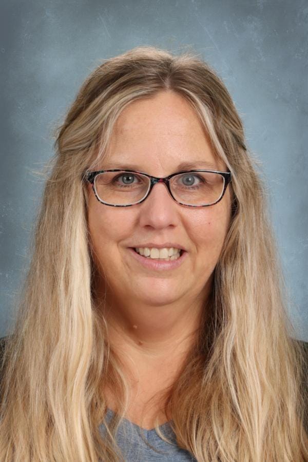 Shannon Friedow staff photo